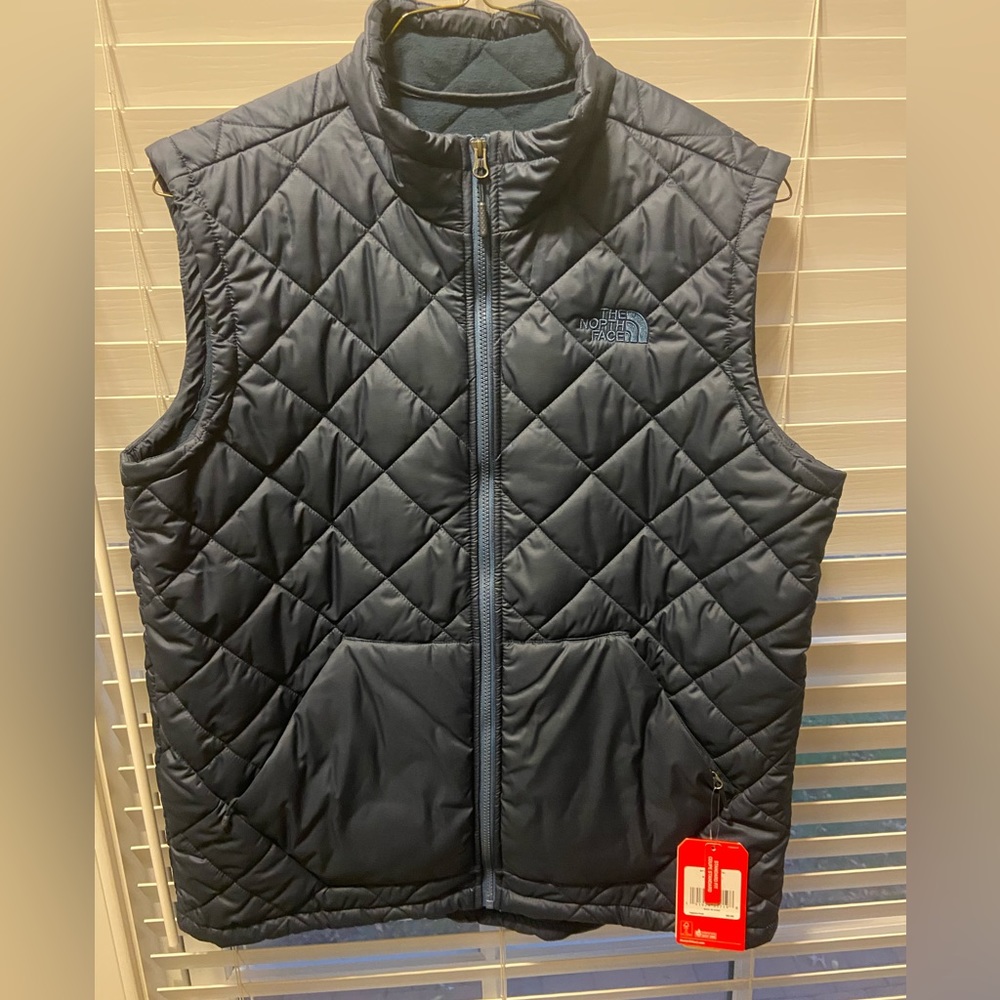 North face vest